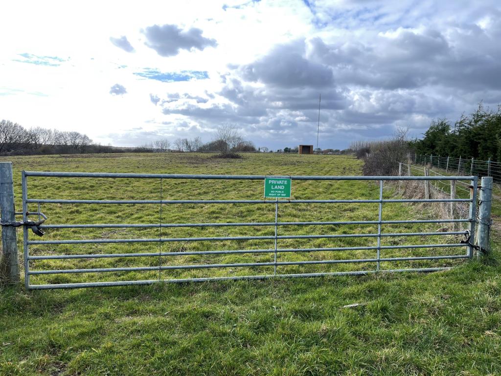 Lot: 120 - APPROXIMATELY 2.4 ACRE PADDOCK - General view of the land
